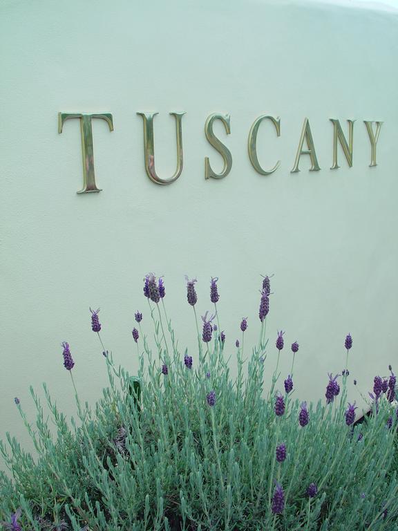 Bella Tuscany Motor Lodge Napier Exteriör bild